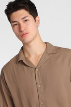 Linen-Blend Short Sleeve Button-Up Shirt thumbnail 2