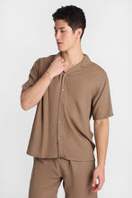 Linen-Blend Short Sleeve Button-Up Shirt thumbnail 1