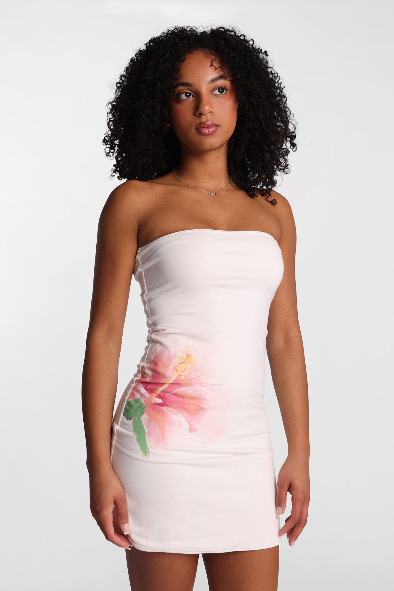 Mini-robe bustier en tricot