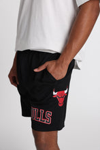 Short de sport en maille aérée imprimé Chicago Bulls thumbnail 2
