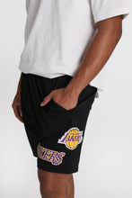 Short de sport en maille aérée imprimé Los Angeles Lakers thumbnail 5