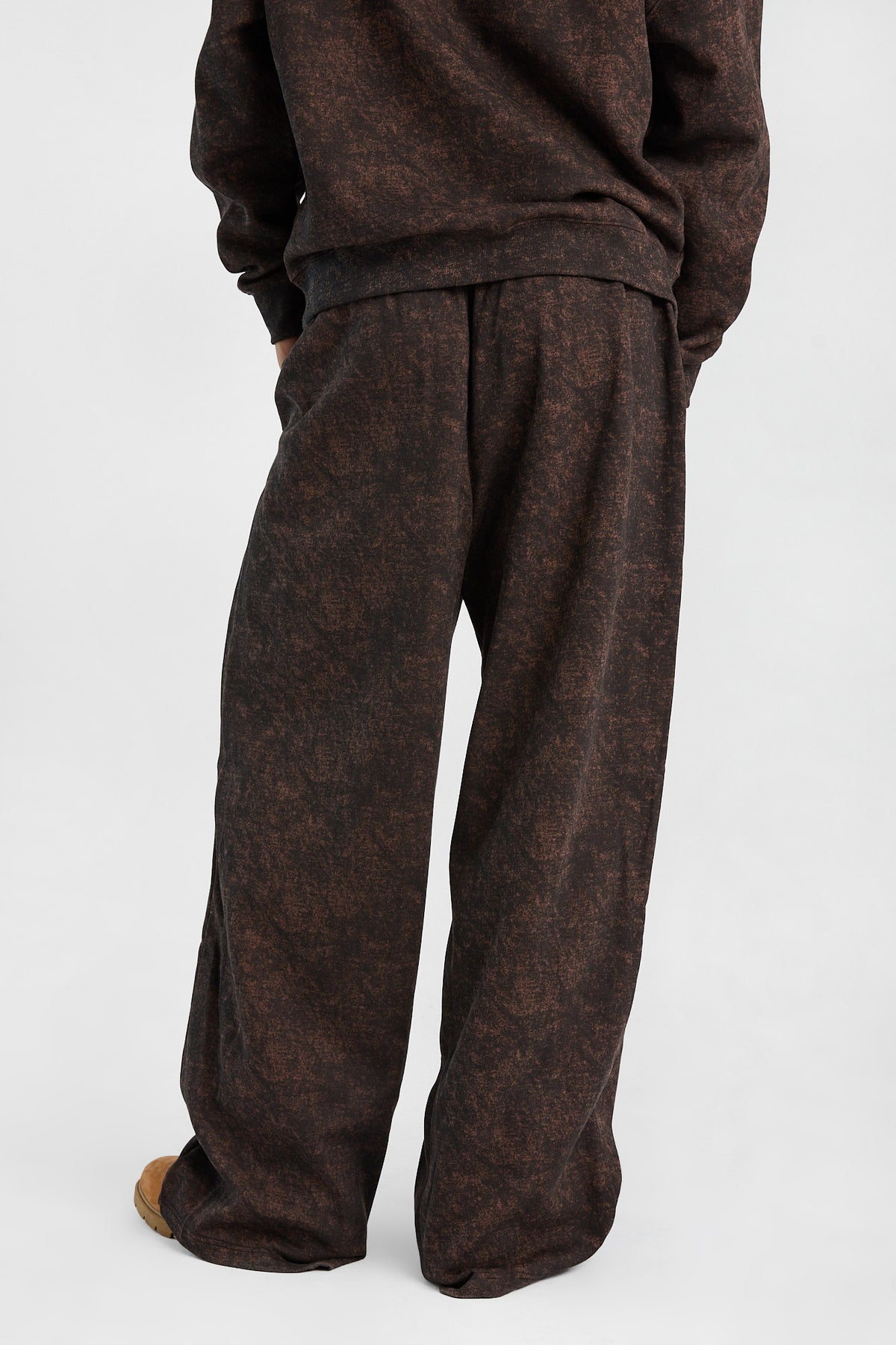 Zoo York Washed Super-Baggy Sweatpants