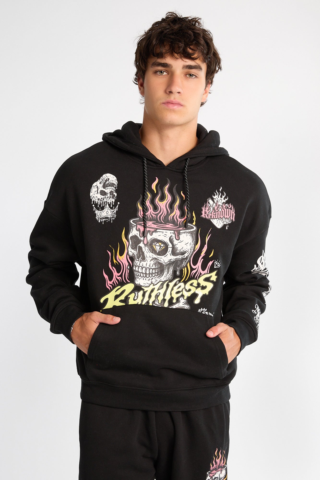 Chandail à capuche en molleton South Pole imprimé Ruthless Skull