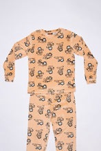 Girls' Garfield Printed 2-Piece Pajama Top And Jogger Set thumbnail 2