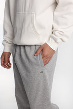 Pantalon en molleton brodé AERO thumbnail 10