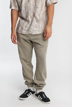 Pantalon en molleton brodé AERO thumbnail 13
