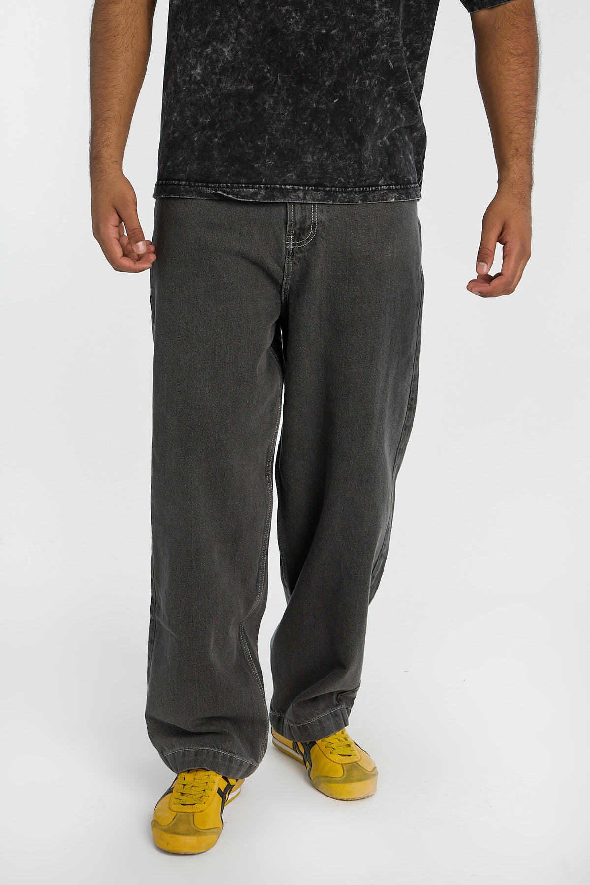 AERO Skater Baggy Jeans