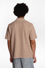 AERO Diamond Knit Short Sleeve Button-Up Shirt thumbnail 3