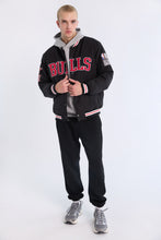 Chicago Bulls Bomber Jacket thumbnail 4