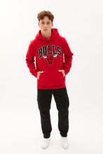 Chicago Bulls Chenille Graphic Pullover Hoodie thumbnail 4