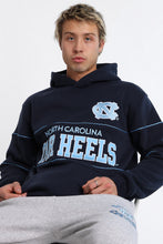 Pull a? capuchon à panneaux appliqué chenille University of North Carolina thumbnail 5