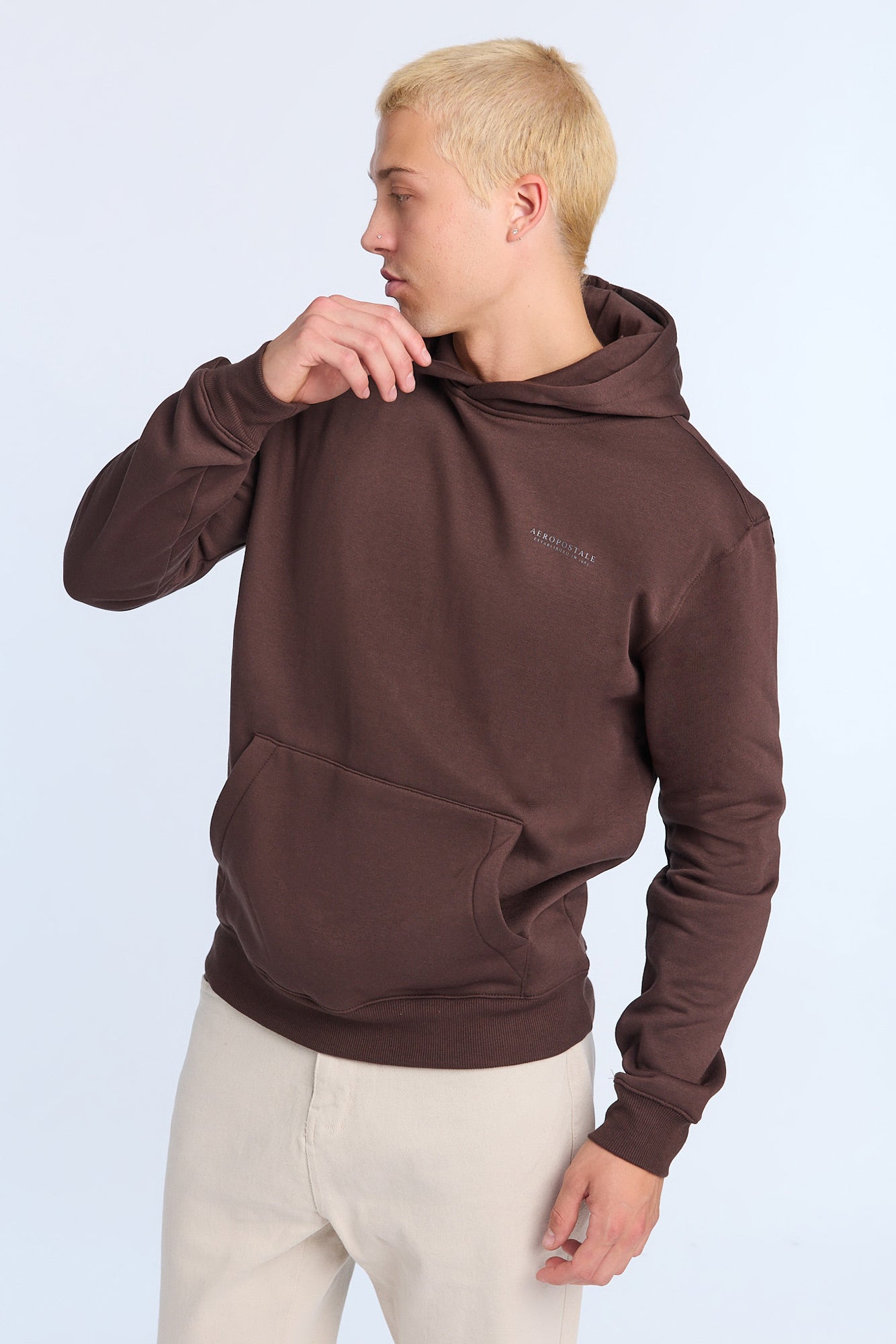 Pull à capuche avec petit imprimé AERO