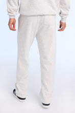 Pantalon de survêtement à jambe droite AERO thumbnail 19