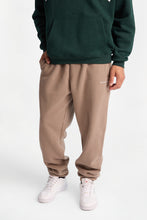 AERO Cloud Soft Fleece Baggy Cinched Sweatpants thumbnail 17