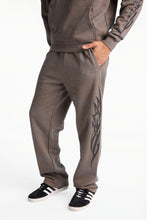 Pantalon en molleton à jambe ample délavé graphique AERO thumbnail 5