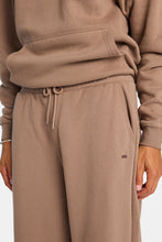AERO Super-Baggy Sweatpants thumbnail 18