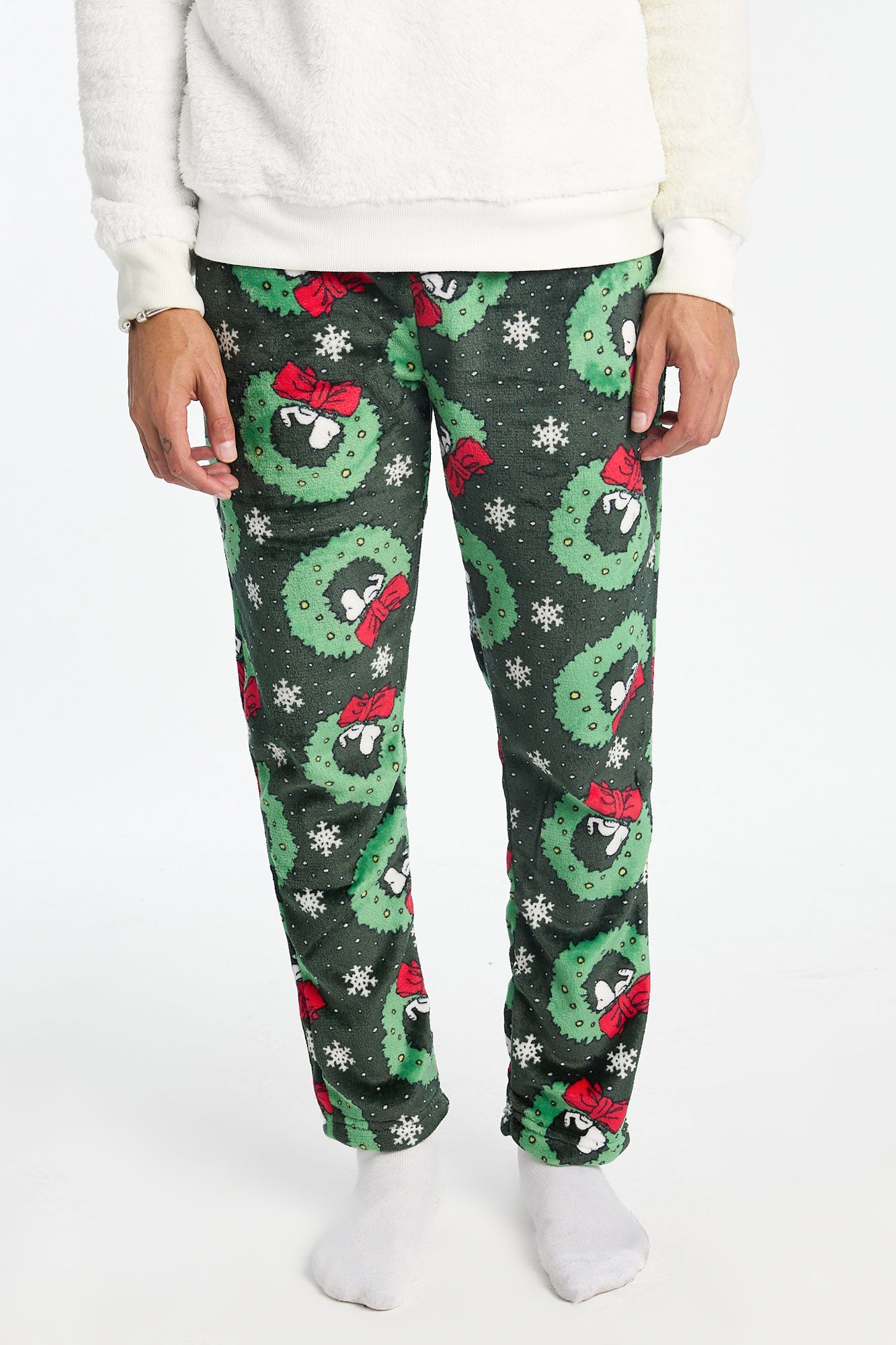 Peanuts Snoopy Wreath Plush Pajama Pants