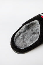 Pantoufles pelucheux Le Grincheux chapeau du père Noël thumbnail 3