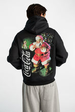 Chandail à capuche en molleton à graphique Coca-Cola père noël thumbnail 1