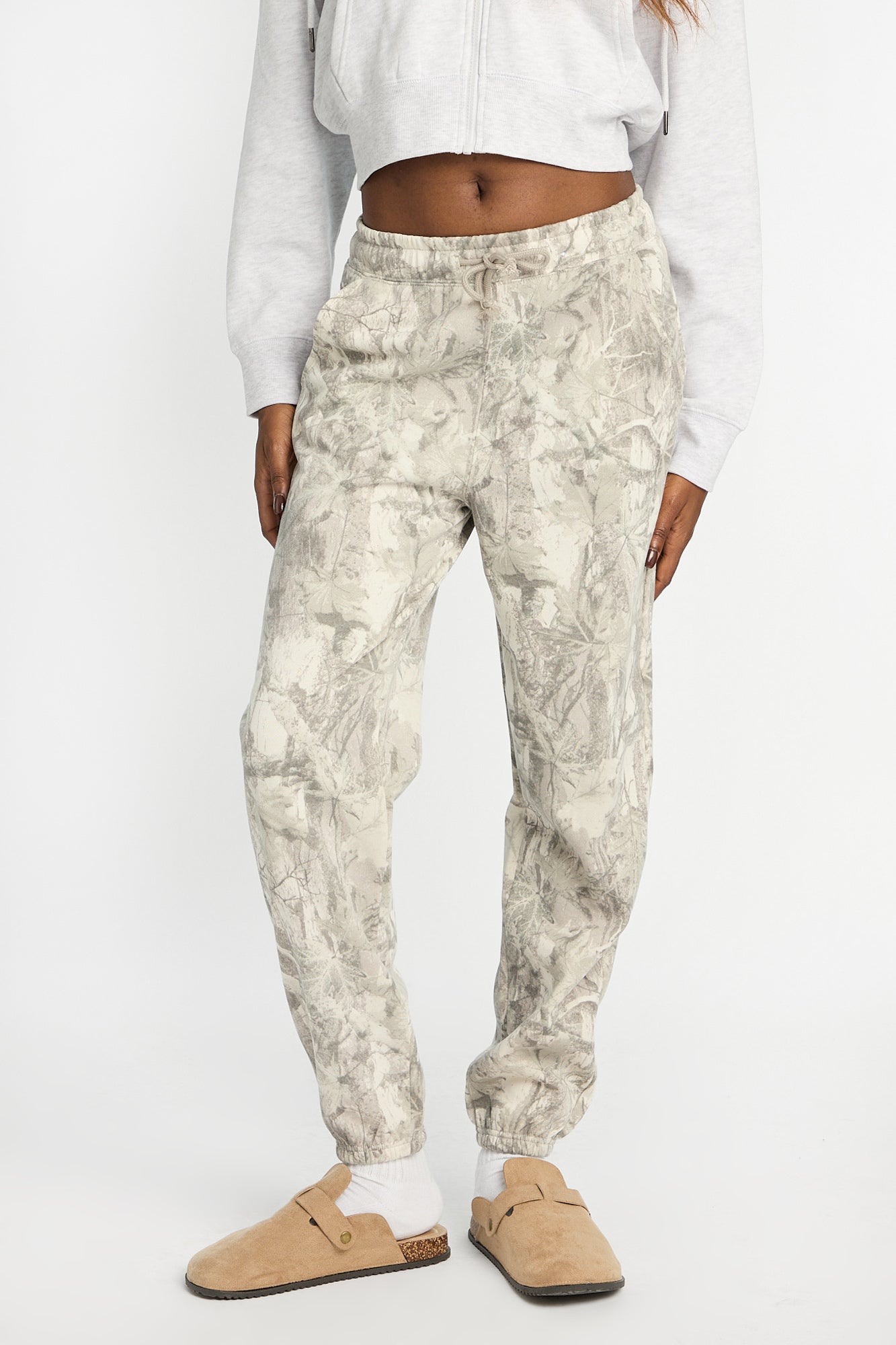 AERO Boyfriend Jogger