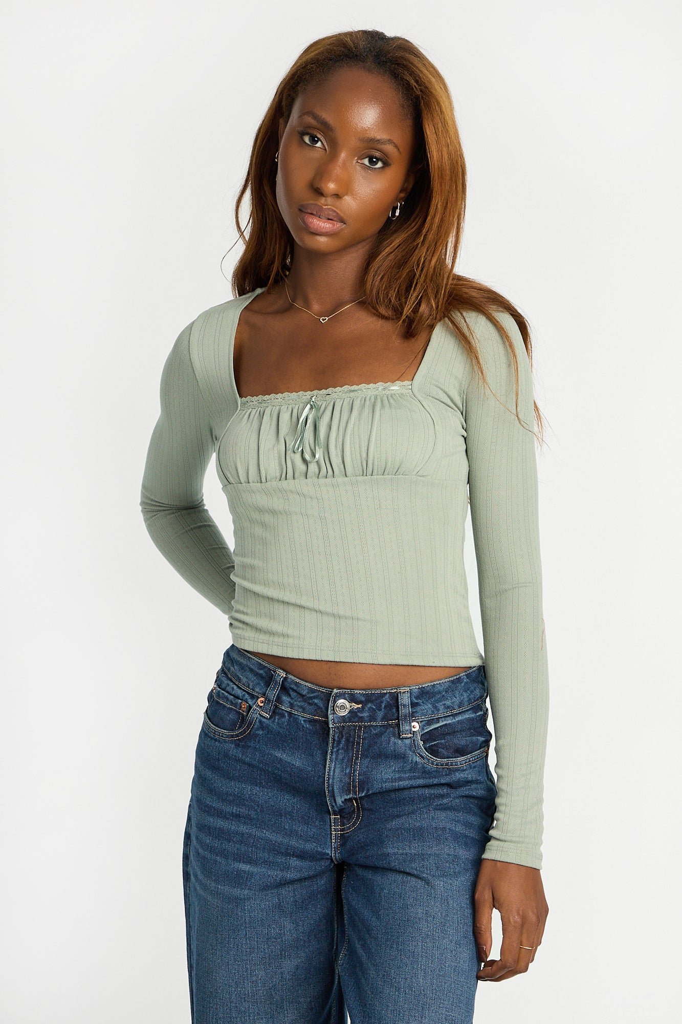 Haut en tricot pointelle à col carré ruché manches longues AERO