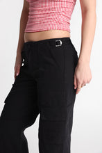 AERO Low Rise Baggy Cargo Twill Pants thumbnail 3