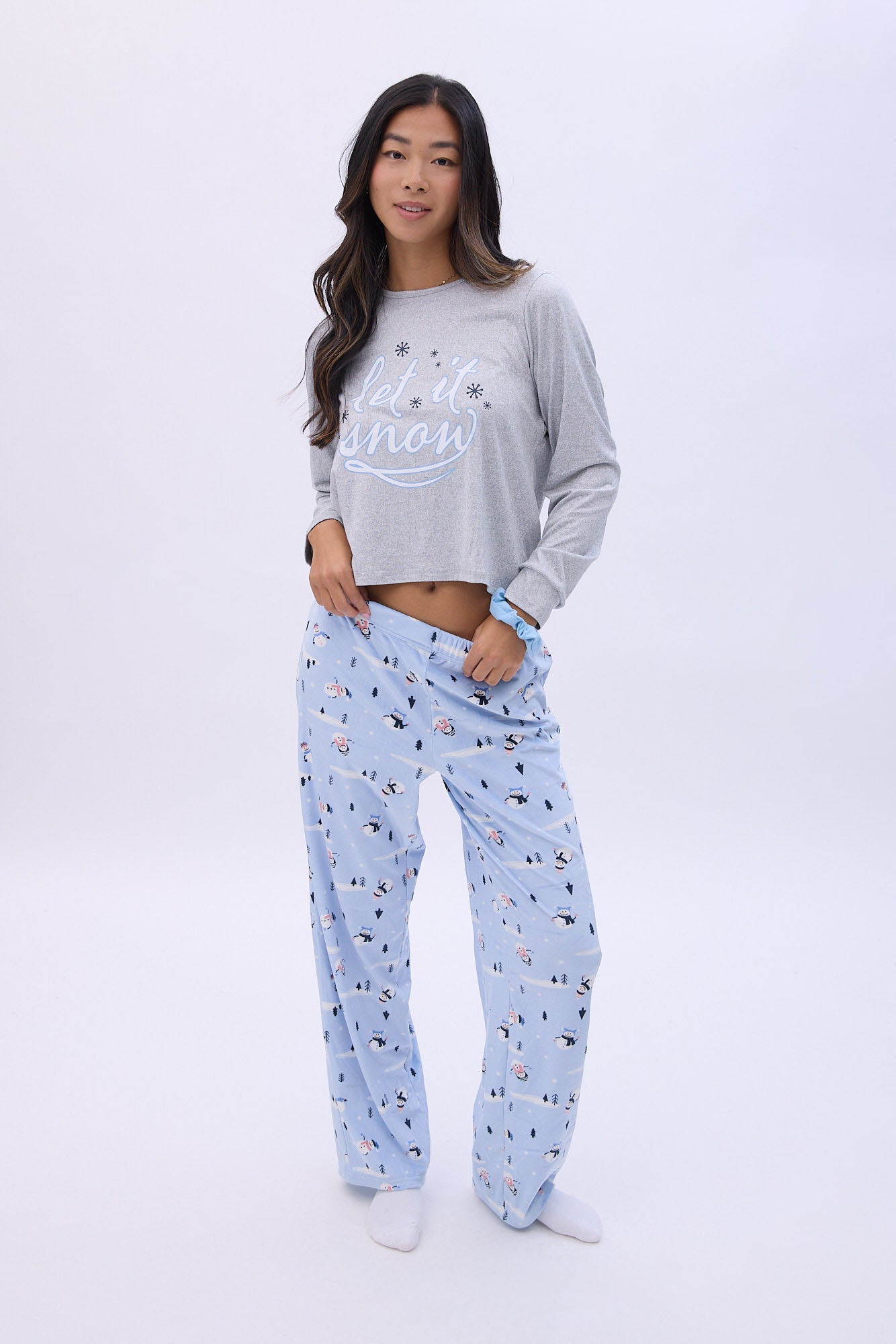 Velour 3-Piece Pajama Scrunchie Jogger And Tee Set