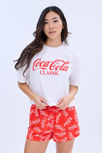 Ensemble short et t-shirt pyjama imprimé Coca-Cola thumbnail 1