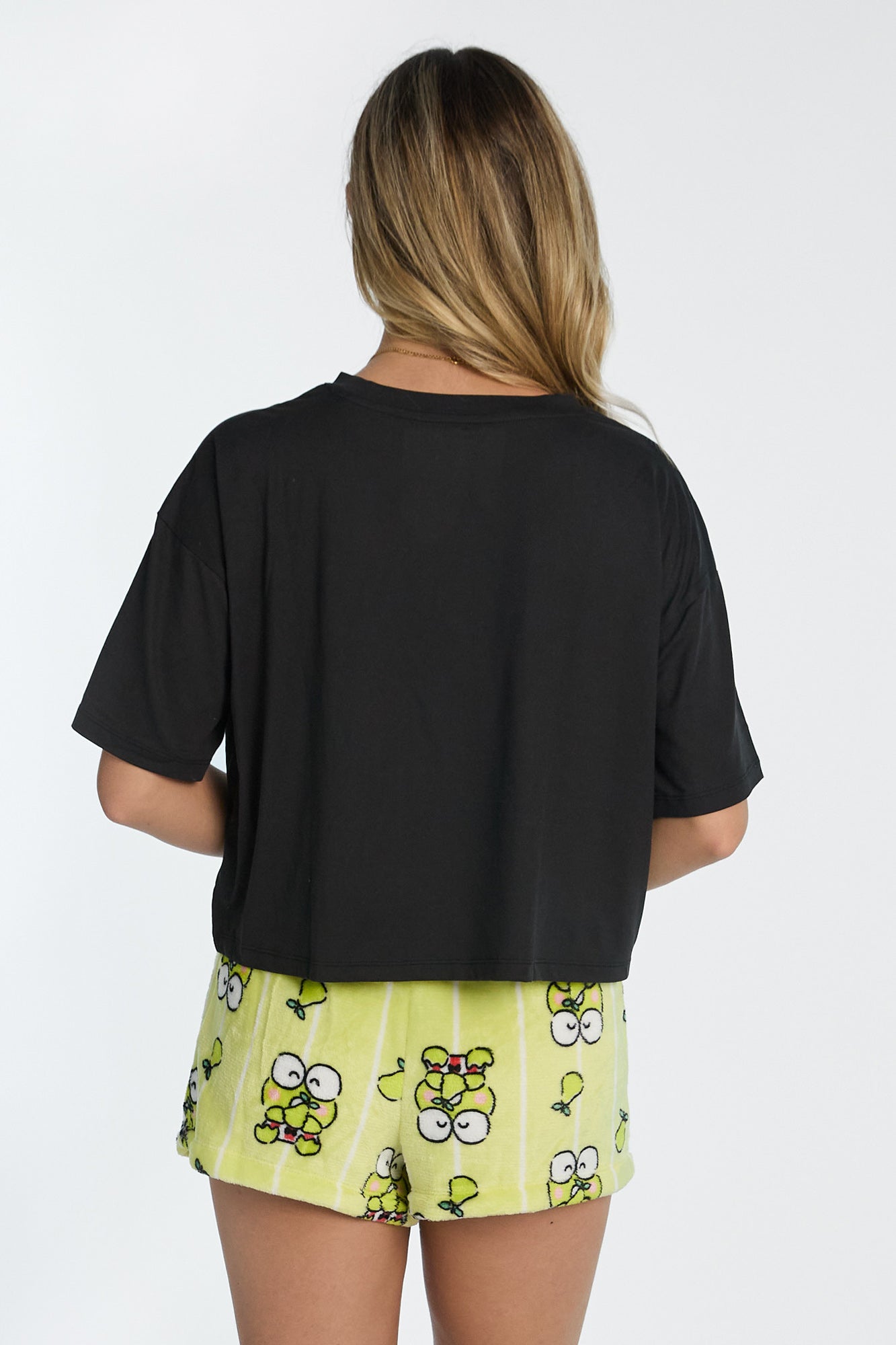 Keroppi Pajama Tee & Plush Shorts 2-Piece Set – Bluenotes