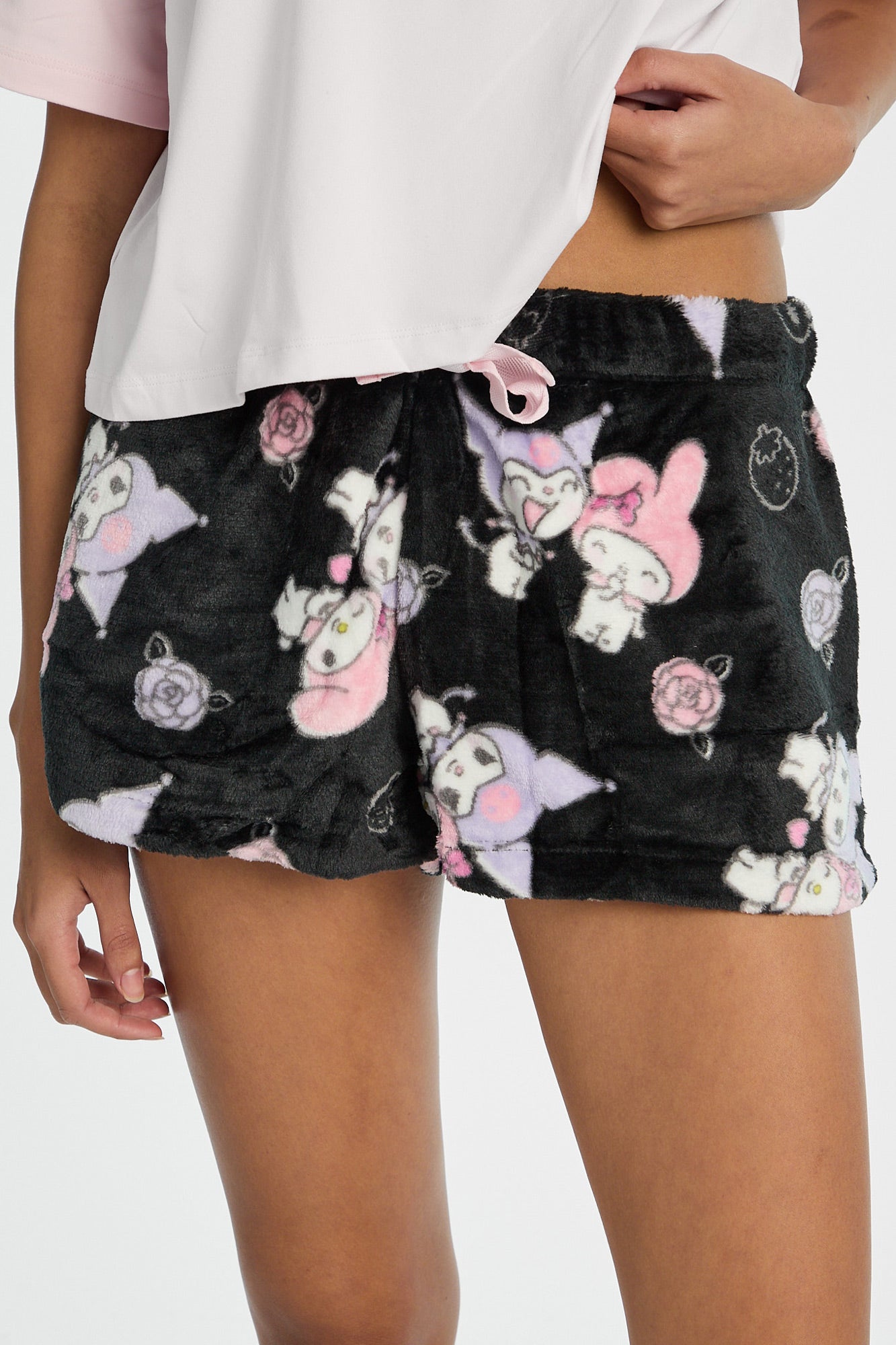 みく② Kuromi My Melody Pajama Tee & Plush Shorts 2-Piece Set – Bluenotes
