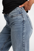 AERO High Rise Baggy Jeans thumbnail 3