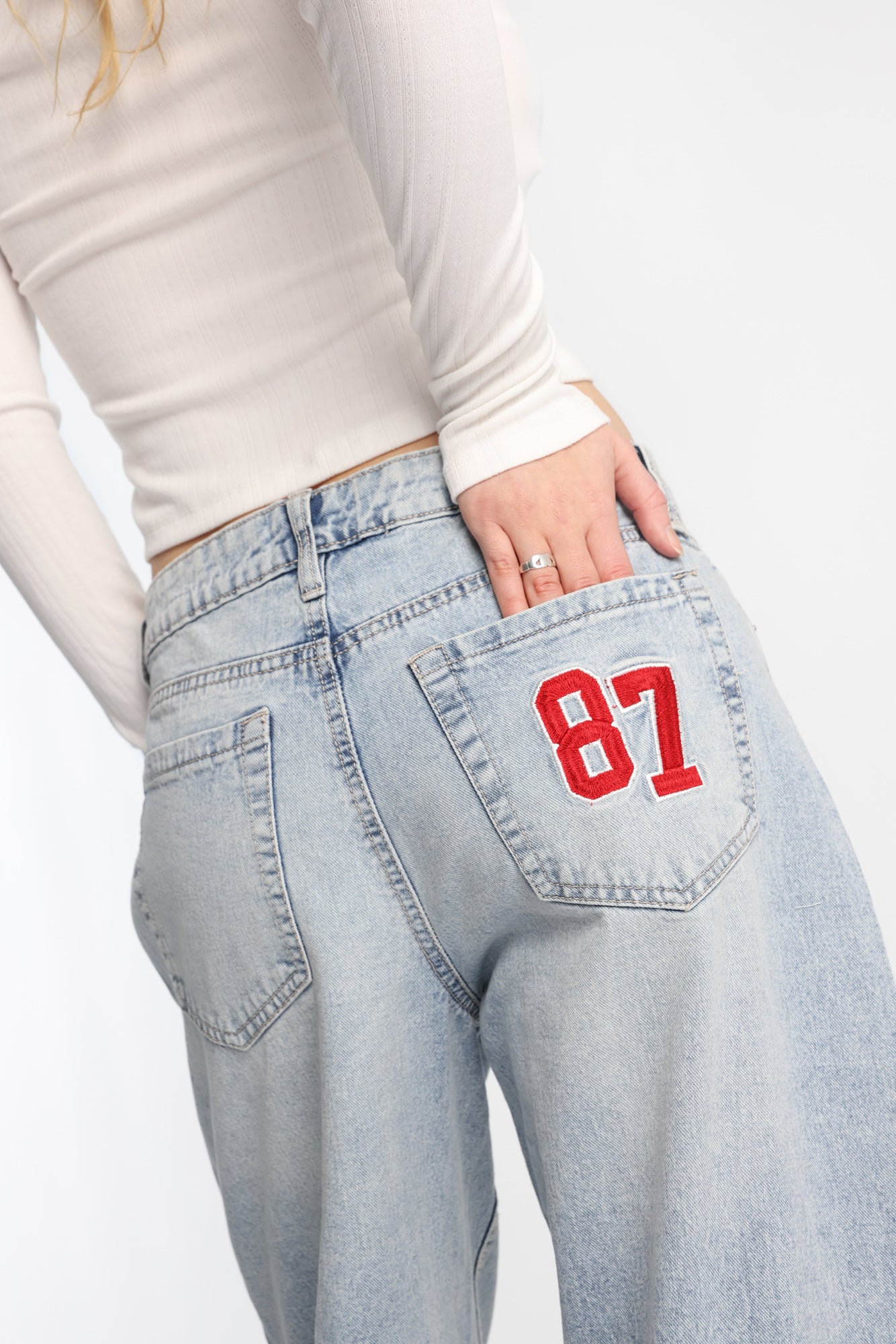 AERO 87 Embroidered Low Rise Baggy Jeans