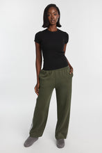 T-shirt moulant en tricot co?telé a? col ras du cou manches courtes AERO thumbnail 5