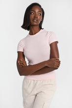 T-shirt moulant en tricot co?telé a? col ras du cou manches courtes AERO thumbnail 18