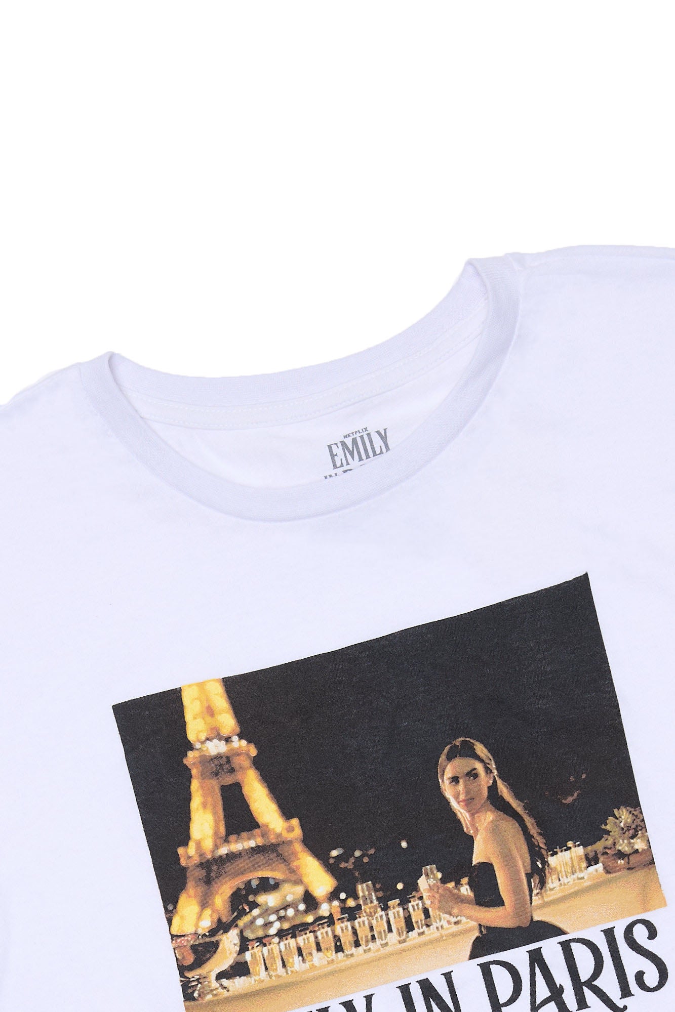 Emily in Paris×épine photograph long tee Emily in Paris Moi Adult T-Shirt – Paramount Shop