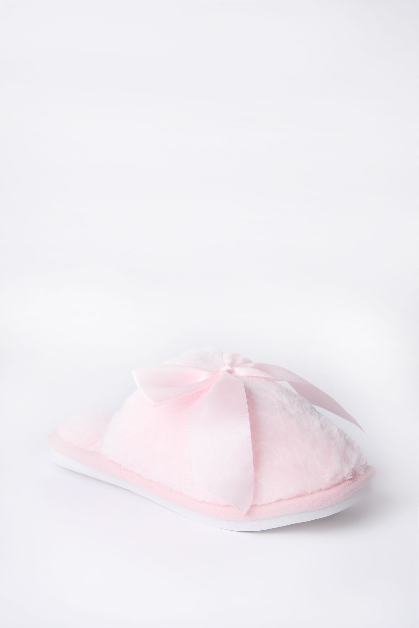 AERO 3D Faux Fur Plush Slippers