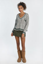 AERO Oversized Cable Knit V-Neck Sweater thumbnail 10