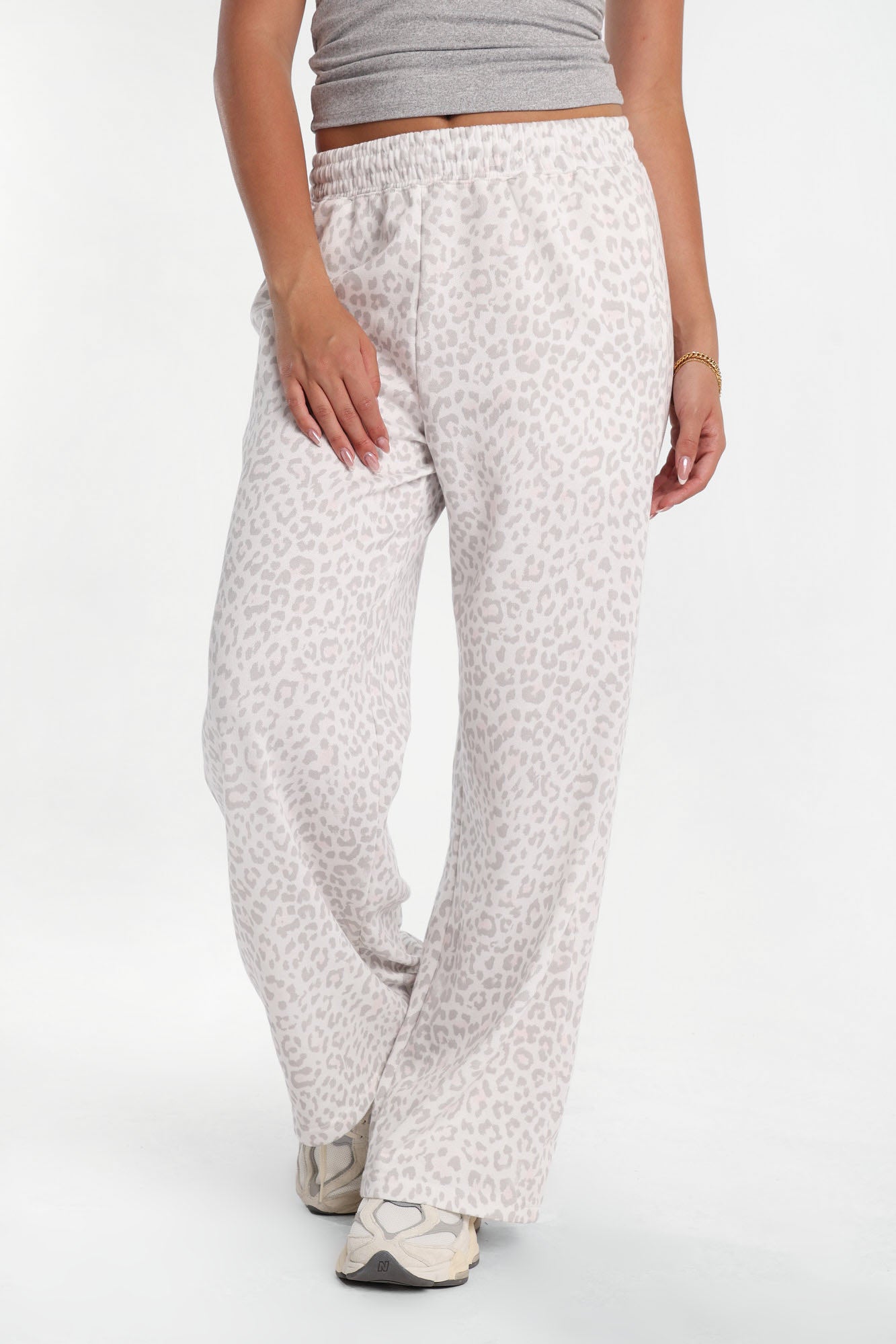 AERO Wide Leg Sweatpants