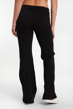 Leggings à ceinture repliable à jambes larges thumbnail 3