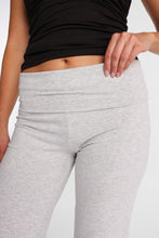 Leggings à ceinture repliable à jambes larges thumbnail 10