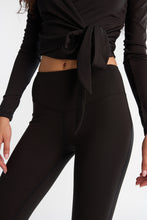 AERO Super Smooth V-Waistband Leggings thumbnail 3