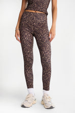 AERO Super Smooth V-Waistband Leggings thumbnail 1