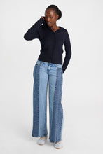 Cardigan à capuchon boutonné en tricot de câble thumbnail 12