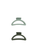 AERO Triangle Claw Clip 2-Pack thumbnail 1