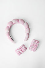 AERO Get Unready With Me Kit thumbnail 2
