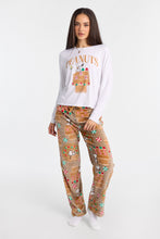 Peanuts Snoopy Gingerbread House Long Sleeve Pajama Top And Plush Pajama Pants 2-Piece Set thumbnail 1