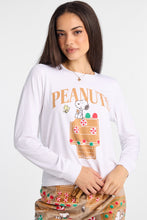 Peanuts Snoopy Gingerbread House Long Sleeve Pajama Top And Plush Pajama Pants 2-Piece Set thumbnail 2