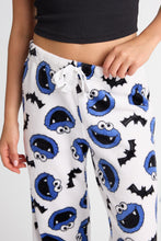Pantalon pyjama pelucheux imprimé Cookie Monster chauves-souris thumbnail 2