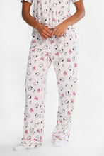 Peanuts Snoopy Bow Graphic Super Soft Pajama Dad Shirt & Pants 2-Piece Set thumbnail 3