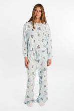Ensemble haut à manche longue et pantalon pyjama à jambe large imprimé Peanuts Snoopy enneigé thumbnail 1